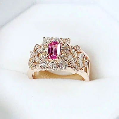 We bought Sapphire ring 0.66ct K18PG
