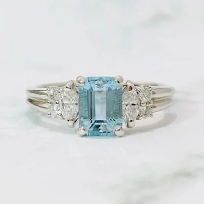 We bought Aquamarine Ring 0.95ct Pt900