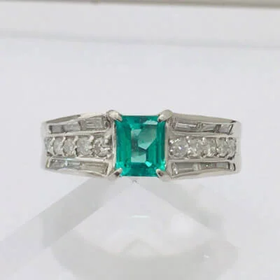 We bought Emerald Ring 0.55ct Pt900