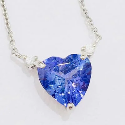 We bought Tanzanite Pendant 1.34ct K18WG