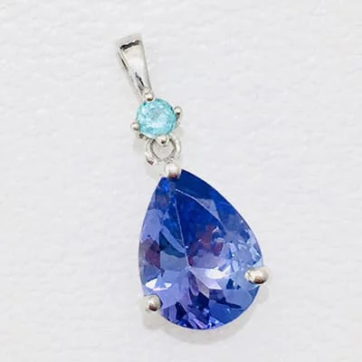 We bought Tanzanite Pendant 1.13ct K18WG