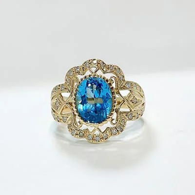 We bought Topaz Ring K18YG